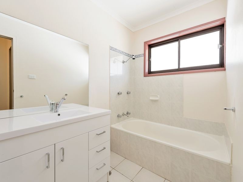 A1/2 Araluen Street, Fisher ACT 2611