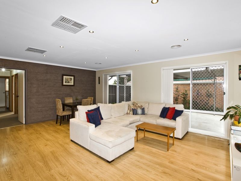 11 Mathews Place, Banks ACT 2906