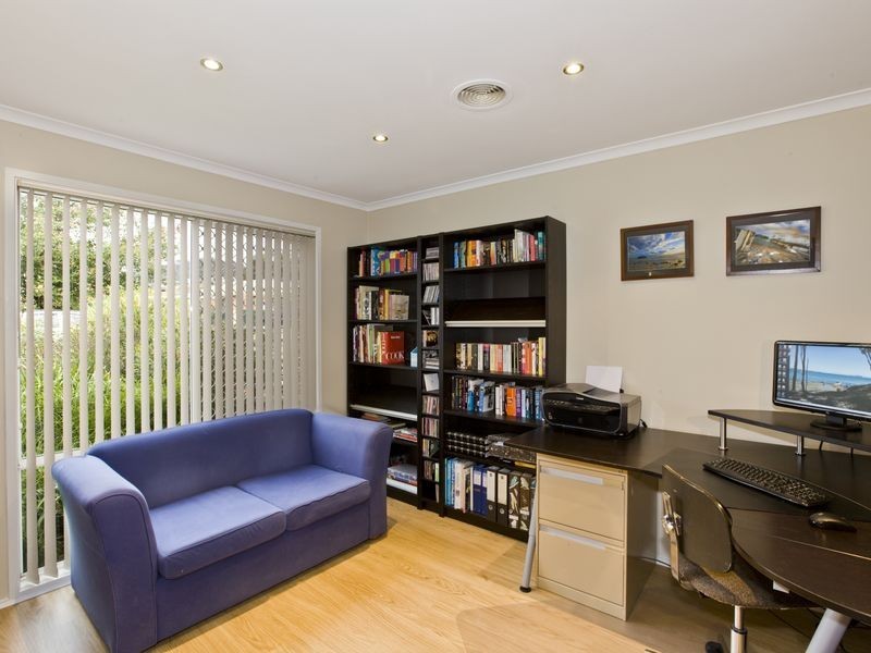 11 Mathews Place, Banks ACT 2906