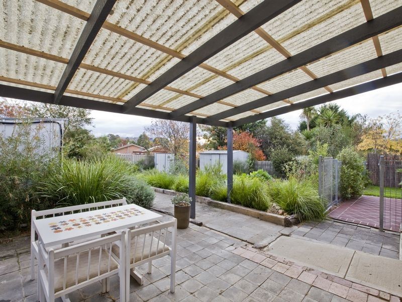 11 Mathews Place, Banks ACT 2906