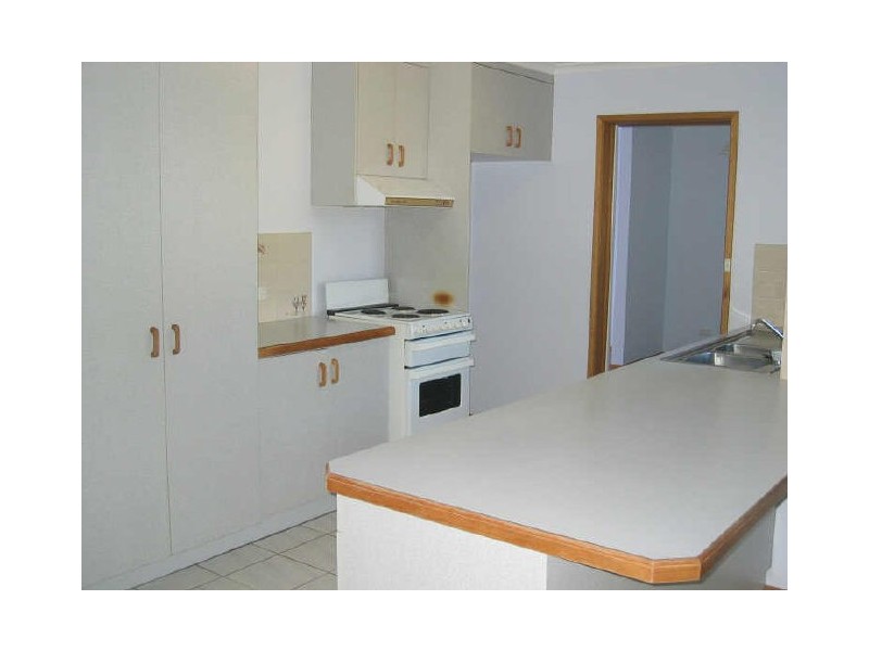 36 May Maxwell Place, Gilmore ACT 2905