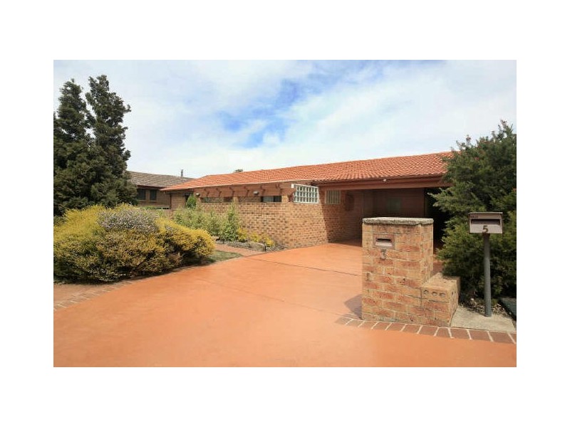 3 Free Place, Fadden ACT 2904