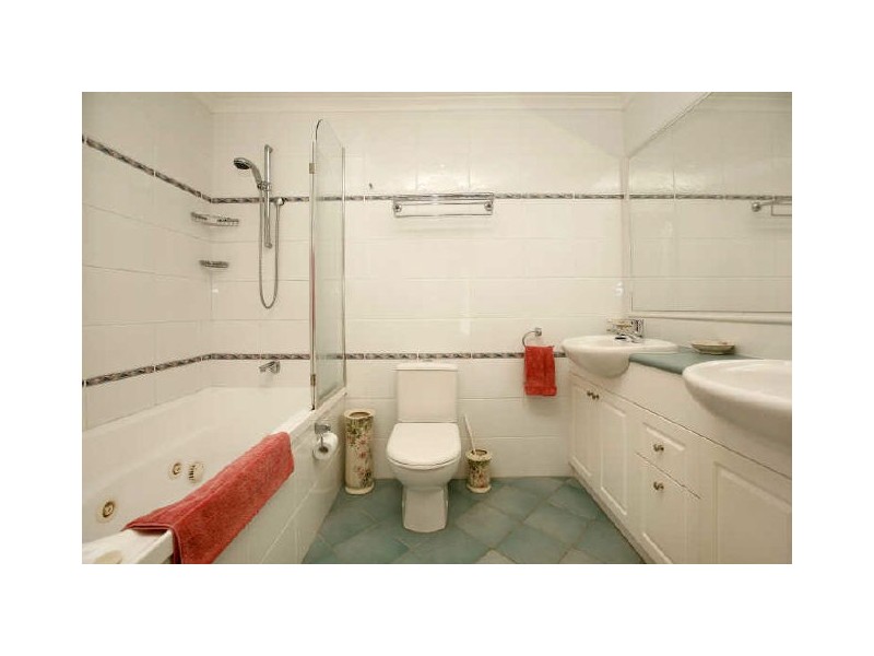 3 Free Place, Fadden ACT 2904