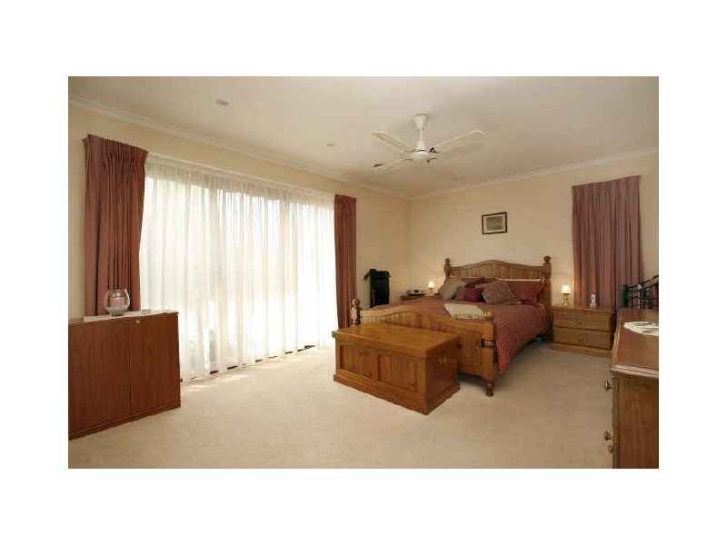 3 Free Place, Fadden ACT 2904
