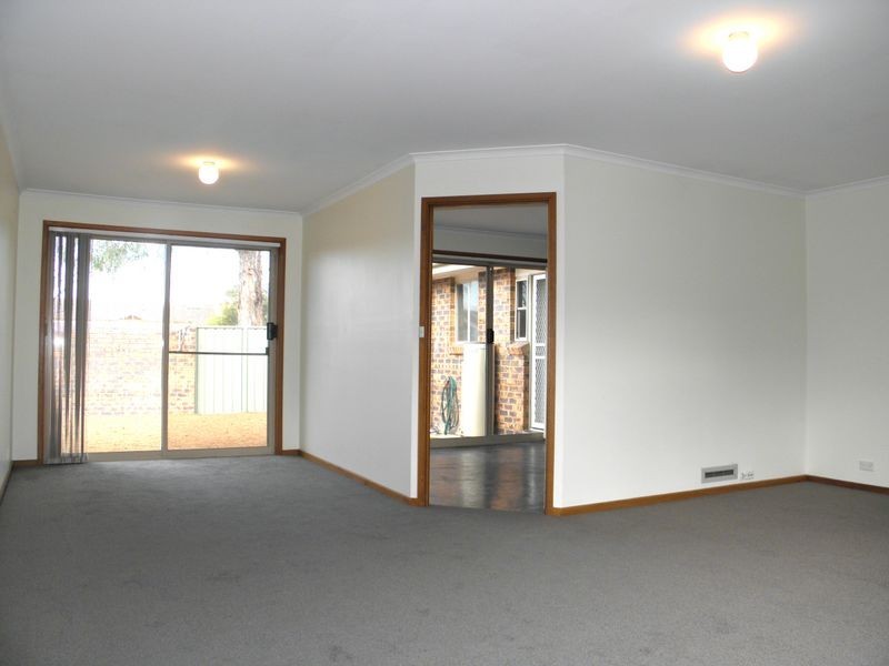 12/12 Blackett Crescent, Greenway ACT 2900