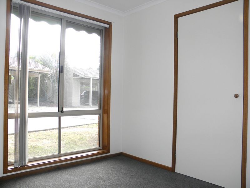 12/12 Blackett Crescent, Greenway ACT 2900