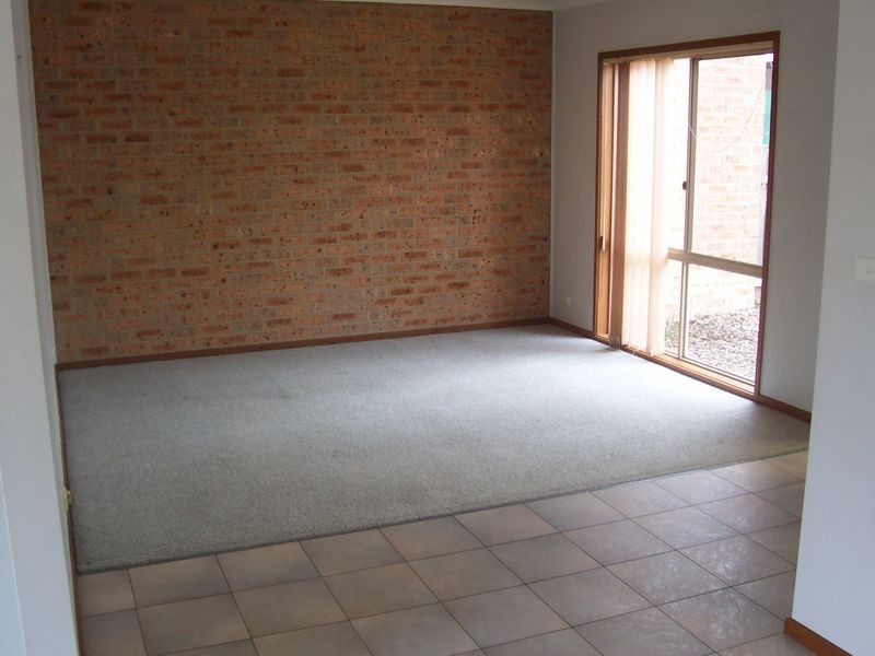 6/24 Beazley Crescent, Calwell ACT 2905