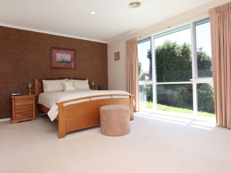 6 Bagshaw Place, Bonython ACT 2905