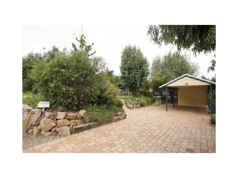 17 Girdlestone Circuit, Calwell ACT 2905