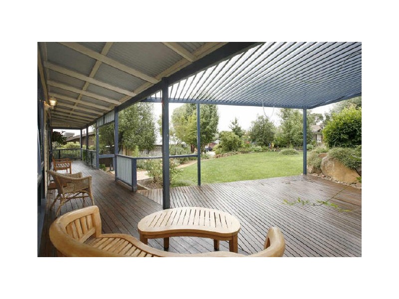 17 Girdlestone Circuit, Calwell ACT 2905