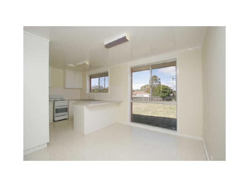 40 Vanzetti Crescent, Kambah ACT 2902