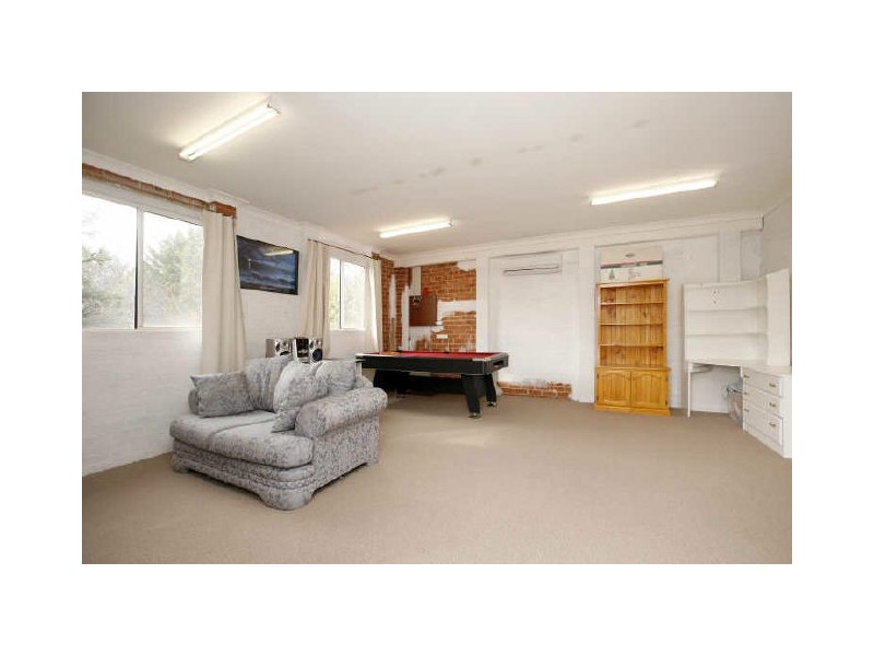 6 Dashwood Retreat, Bonython ACT 2905