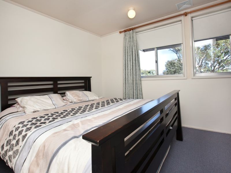 14 Jenner Court, Wanniassa ACT 2903