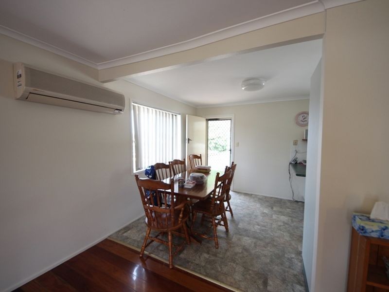 22 Arrakune Crescent, Kallangur QLD 4503