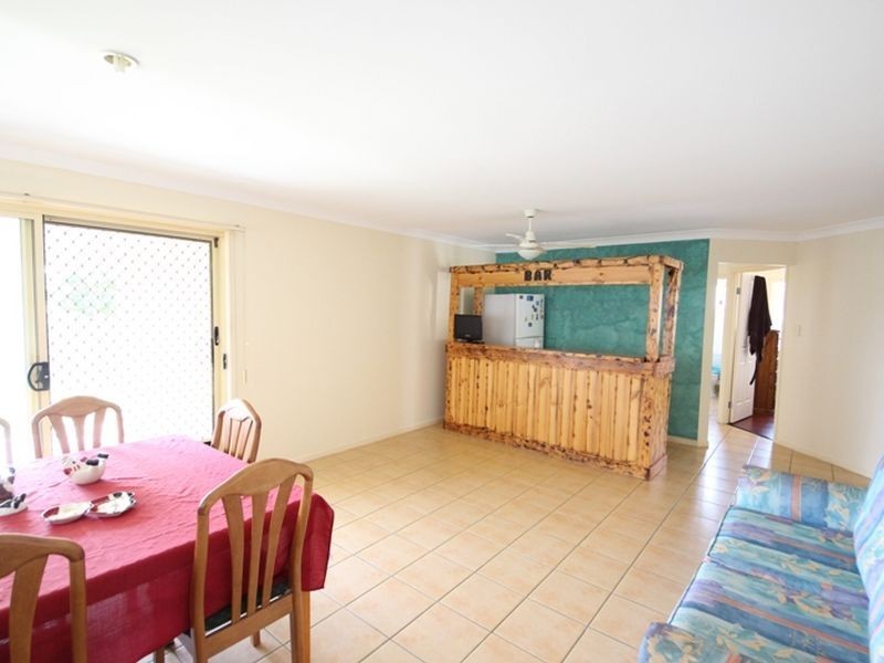 9 Mowbray Court, Kallangur QLD 4503