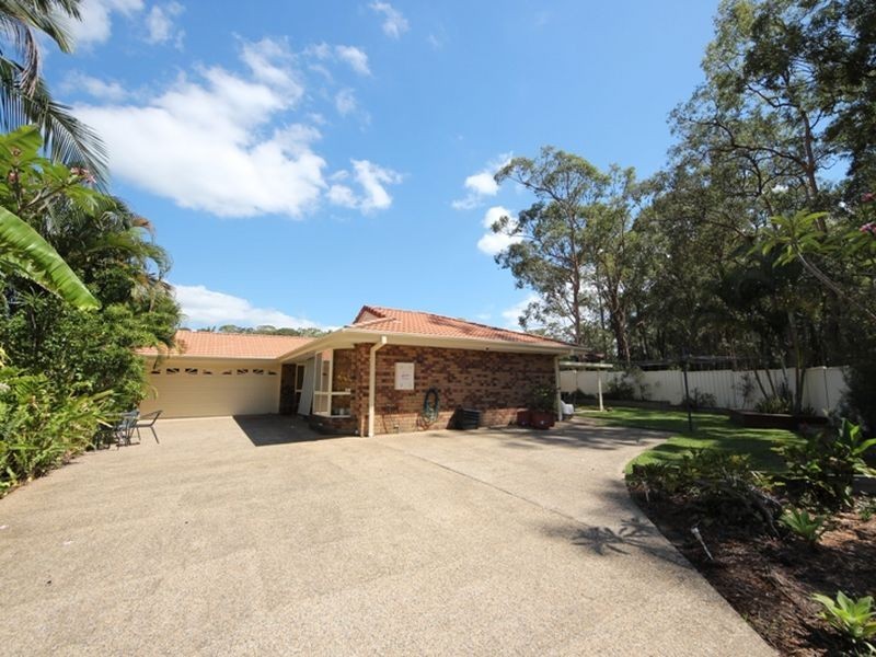 33 Butterfly Drive, Kallangur QLD 4503