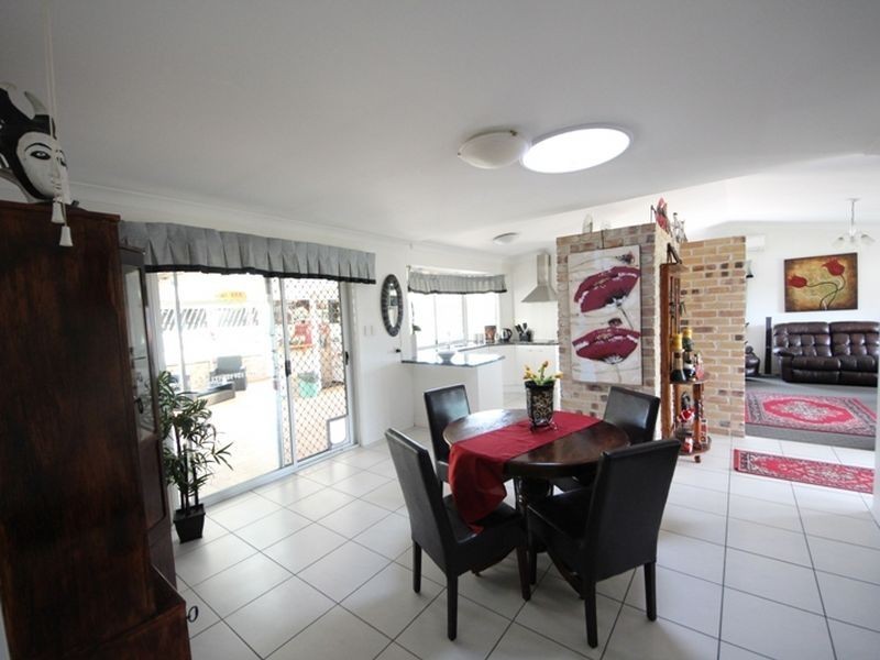 26 Highgate Court, Kallangur QLD 4503