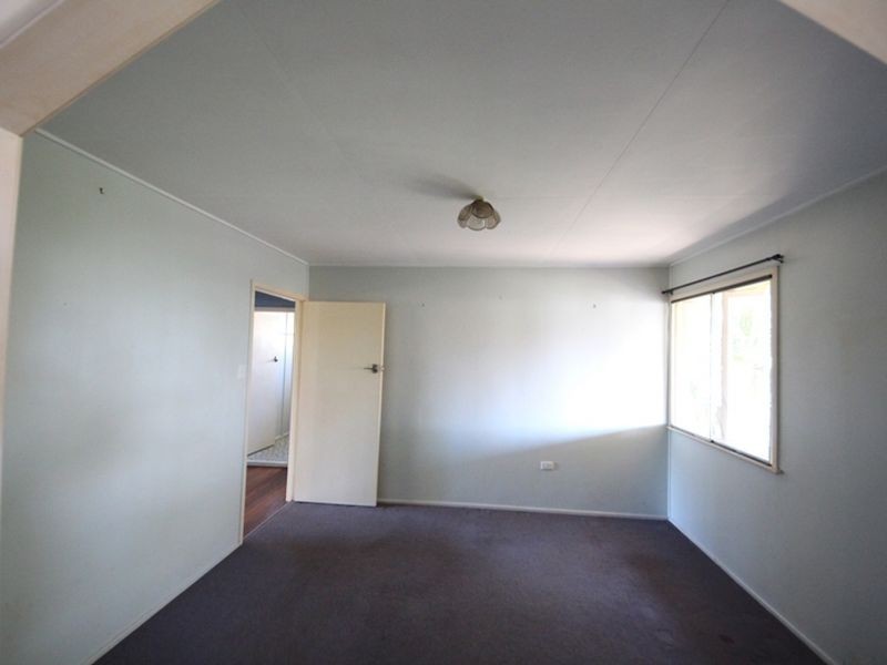 29 Andrew Street, Kallangur QLD 4503