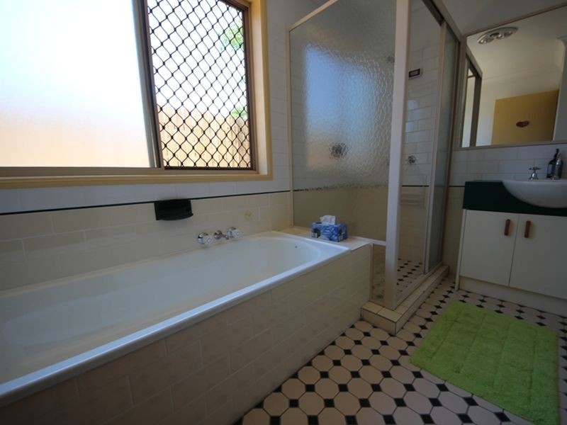 Kallangur QLD 4503