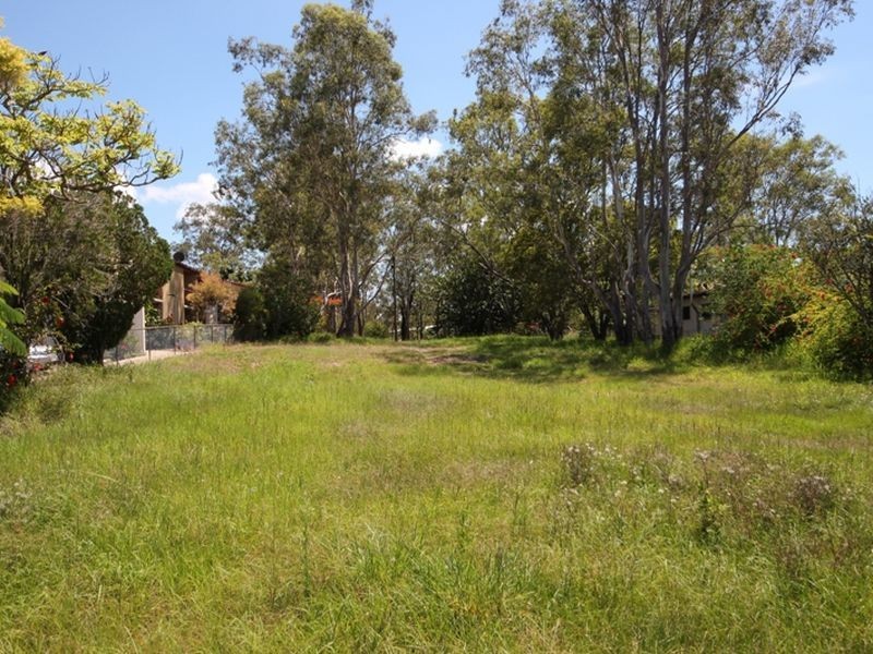 28 Young Street, Petrie QLD 4502