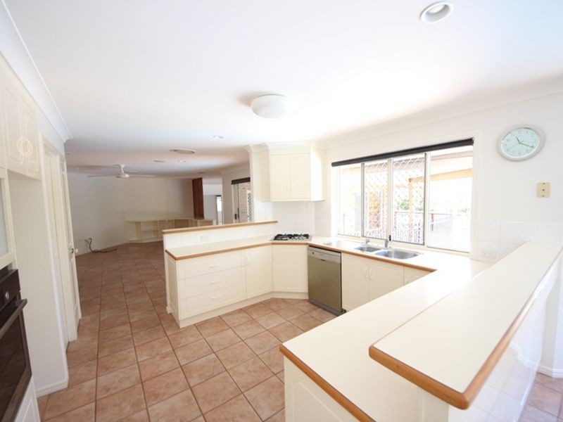 16 Fernan Court, Murrumba Downs QLD 4503