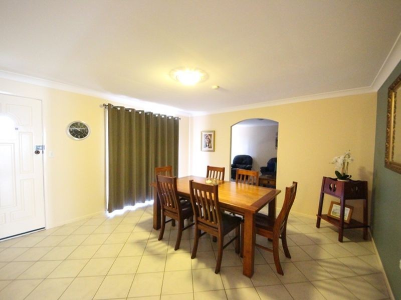 5 Leo Court, Kallangur QLD 4503