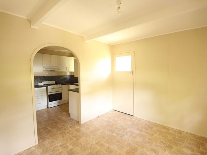 34 Andrew Street, Kallangur QLD 4503