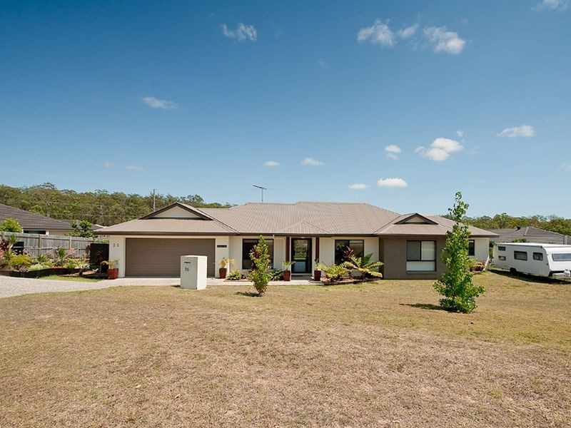 35 Muscat Circuit, Morayfield QLD 4506