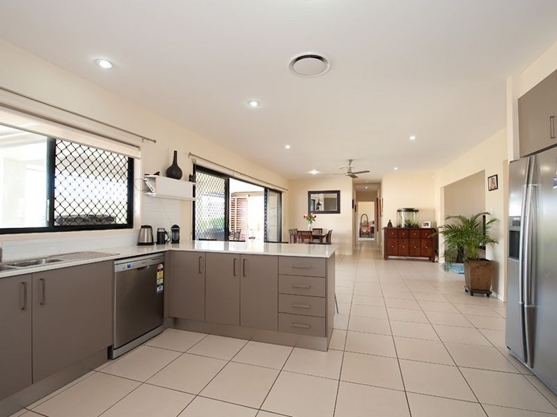35 Muscat Circuit, Morayfield QLD 4506