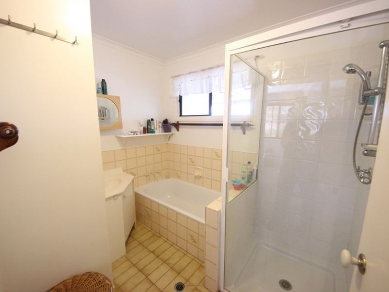 3 Sheaves Road, Kallangur QLD 4503