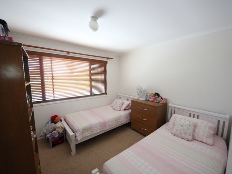3 Sheaves Road, Kallangur QLD 4503
