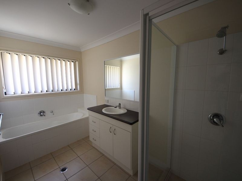 2 Diane Parade, Kallangur QLD 4503