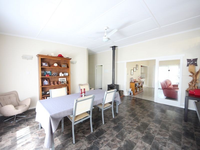 35 Sheehan Street, Kallangur QLD 4503