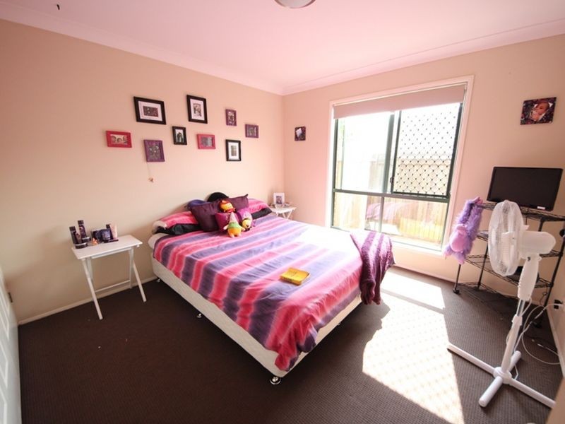 5 Red Admiral Place, Kallangur QLD 4503