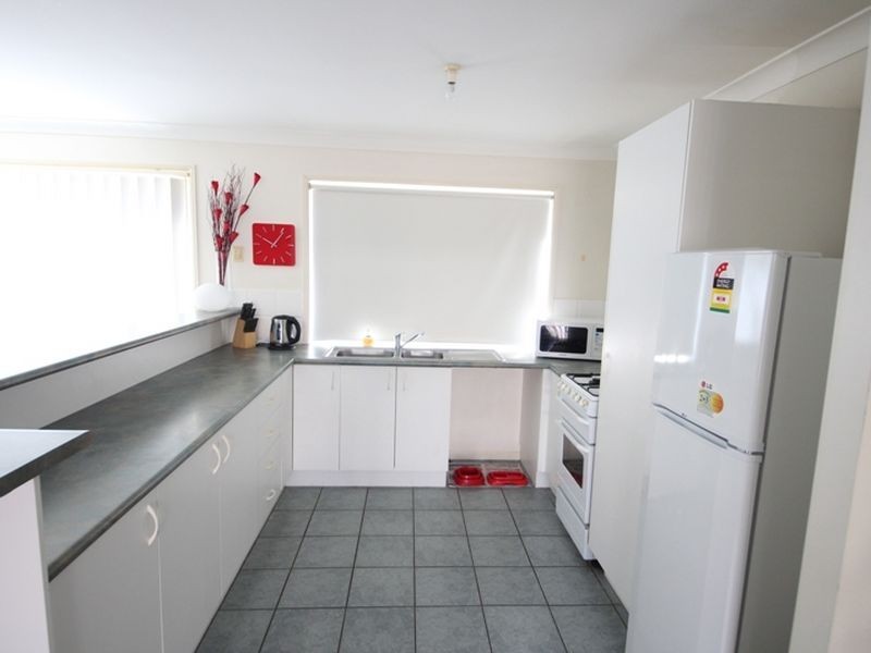 5 Bilinga Place, Kallangur QLD 4503