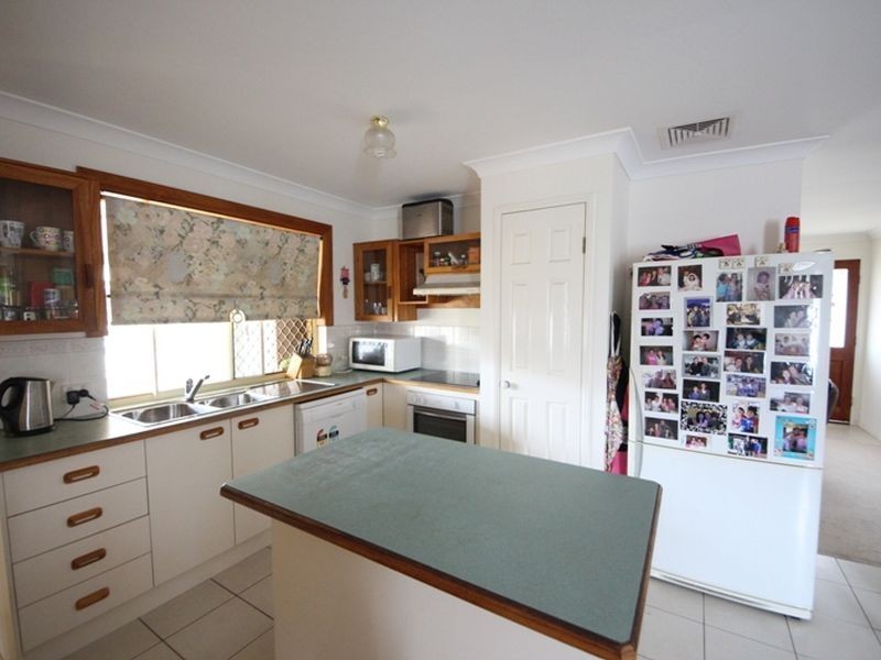 25 Walton Crescent, Murrumba Downs QLD 4503