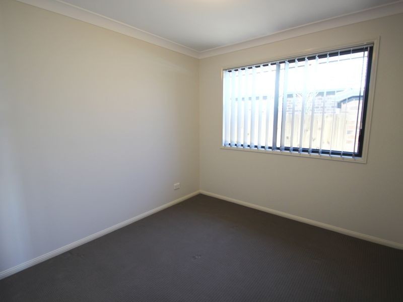 42 Duporth Crescent, Dakabin QLD 4503