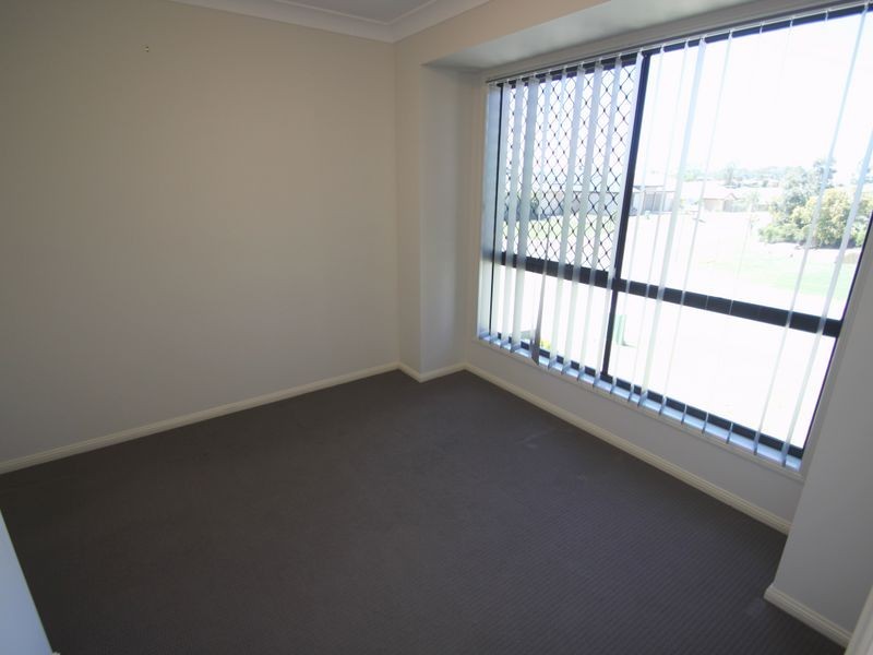 42 Duporth Crescent, Dakabin QLD 4503