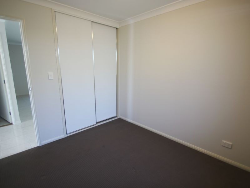 42 Duporth Crescent, Dakabin QLD 4503