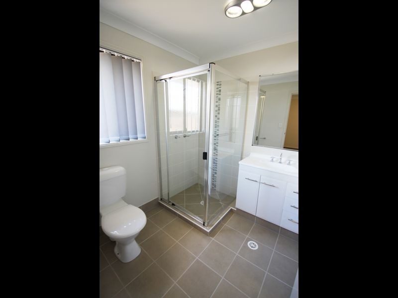 42 Duporth Crescent, Dakabin QLD 4503