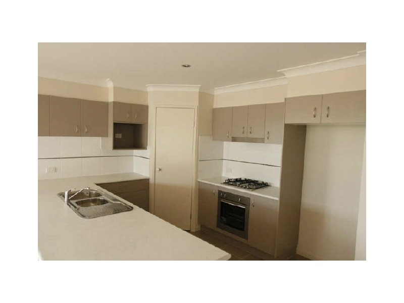 North Lakes QLD 4509