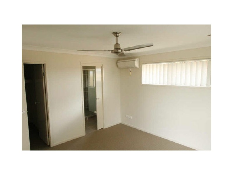 North Lakes QLD 4509