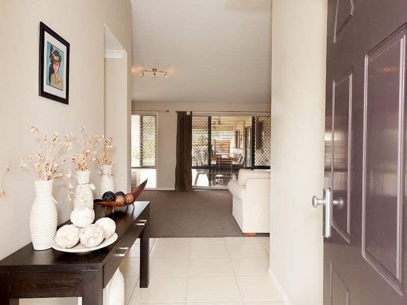 8 Lucy Court, Narangba QLD 4504
