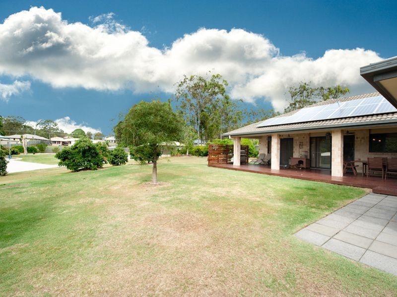 8 Lucy Court, Narangba QLD 4504