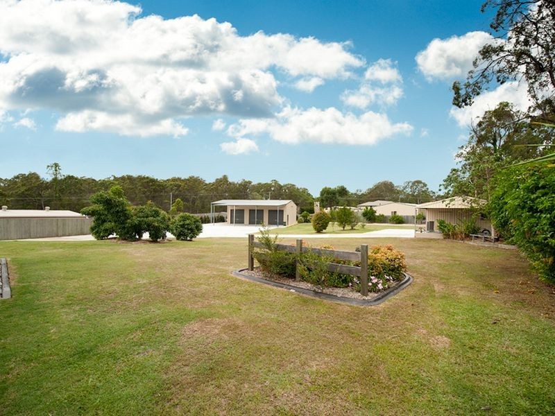 8 Lucy Court, Narangba QLD 4504