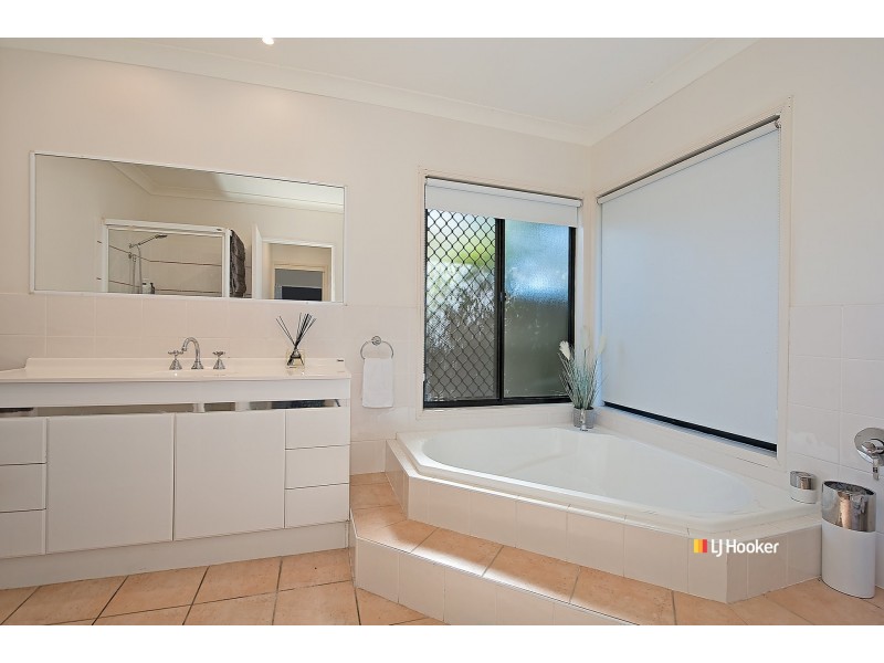 12 Burdekin Court, Murrumba Downs QLD 4503