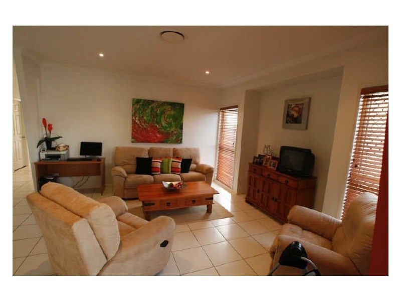 North Lakes QLD 4509