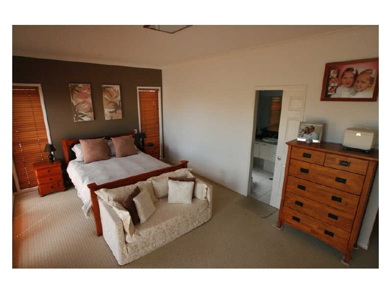 North Lakes QLD 4509