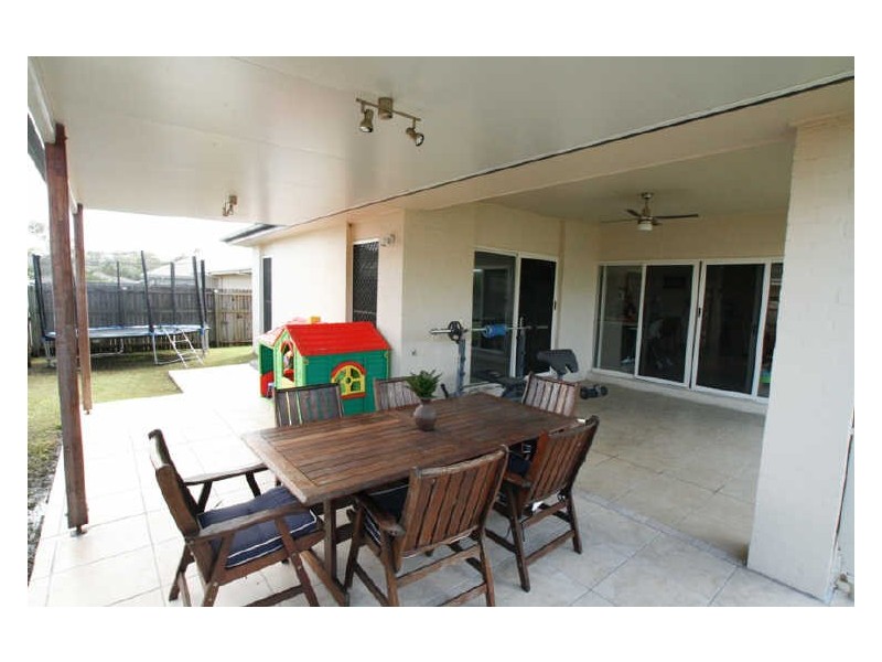 North Lakes QLD 4509