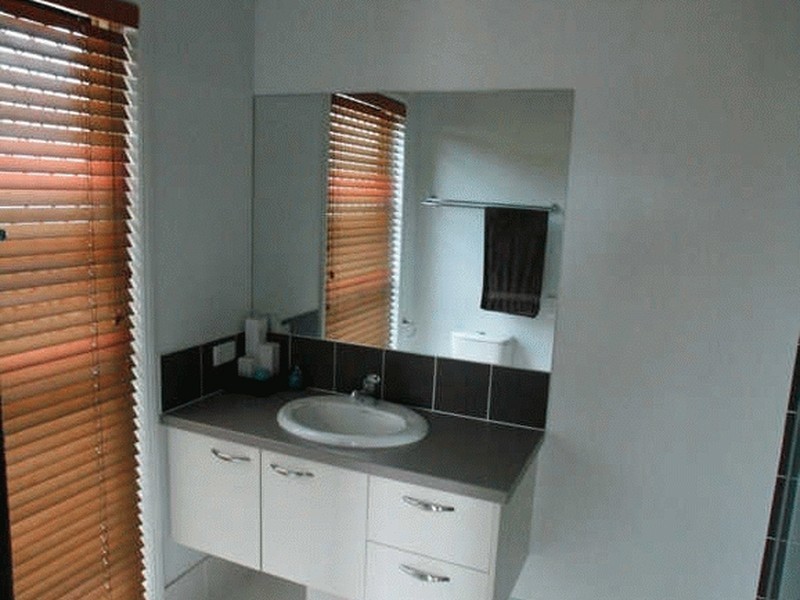 North Lakes QLD 4509